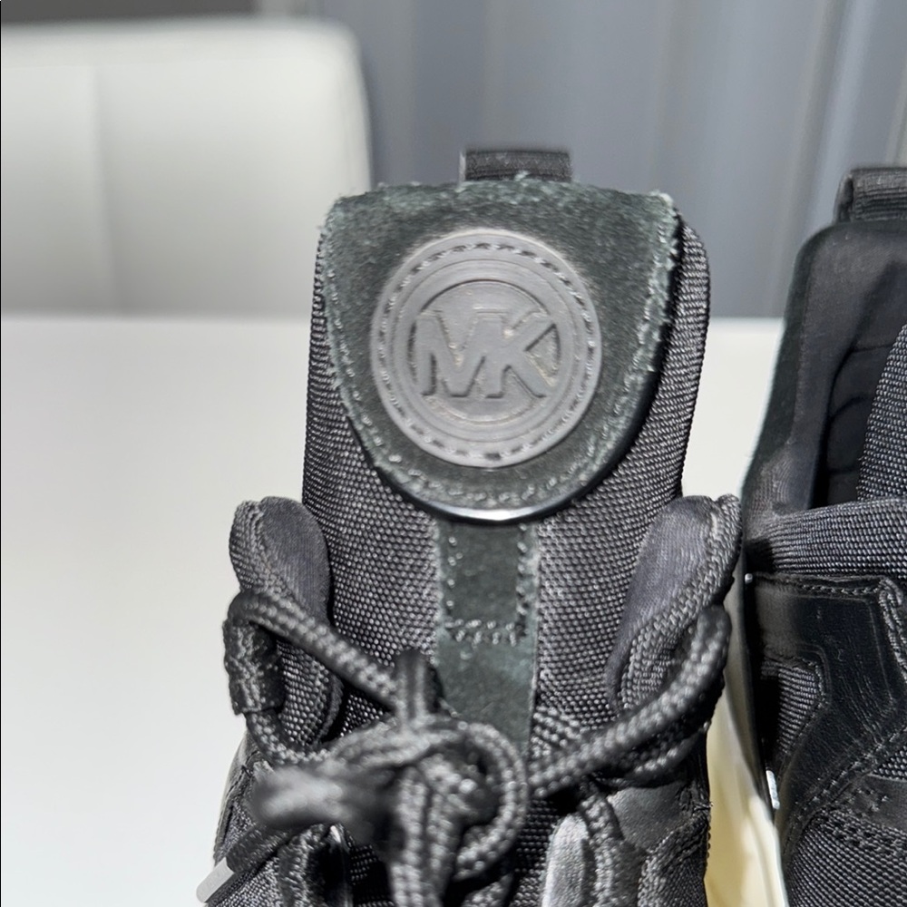Stylish Black Women's Sneakers Michel Kols - Picture 7 of 9